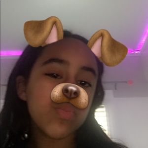 Meet your Posher, Roseline